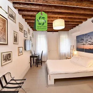 Maison d'hôtes Sottopiano - Comfort In The Center
